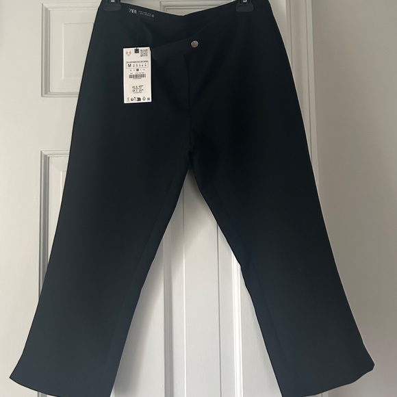 Zara Bundle complete outfit from stock photo - Picture 5 of 12